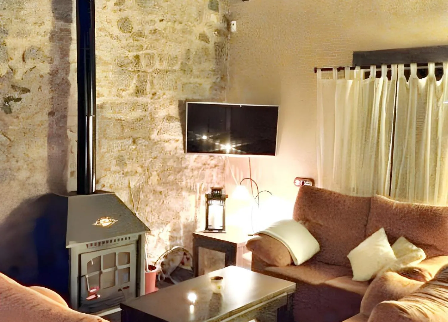 Comfortable House With Shared Pool In Alcaracejos
